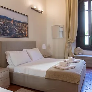 Coco Places Soggiorno Panerai, Centro Storico Penzion